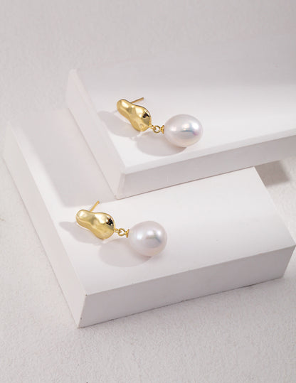 The Solene Organic Metal & Pearl Drop Earrings | S925 Sterling Silver