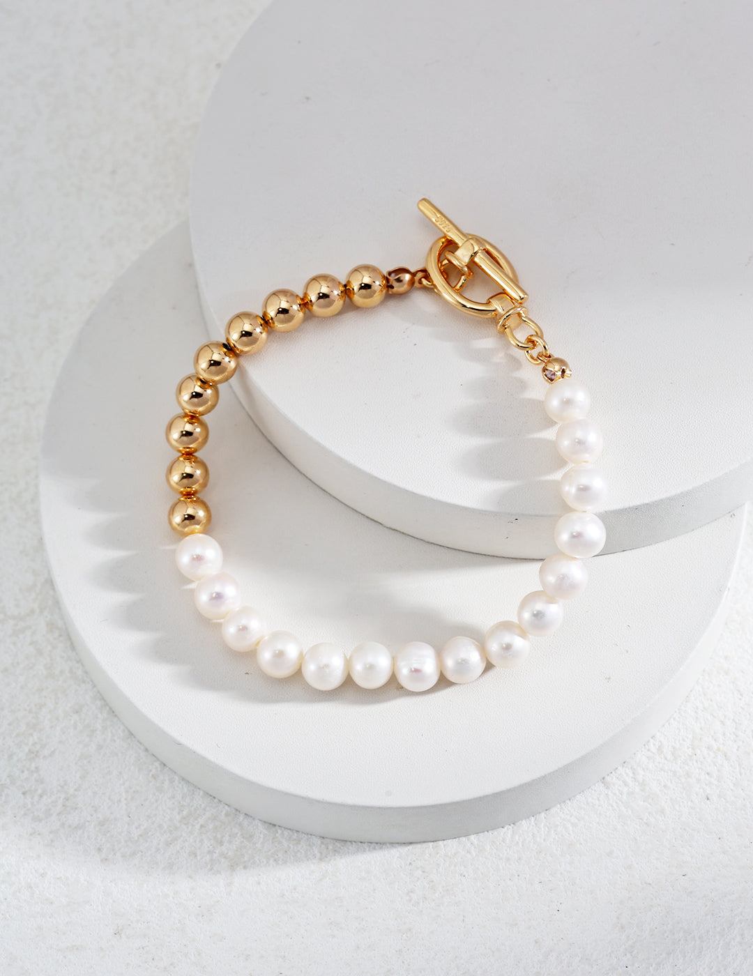 Freshwater pearl bracelet