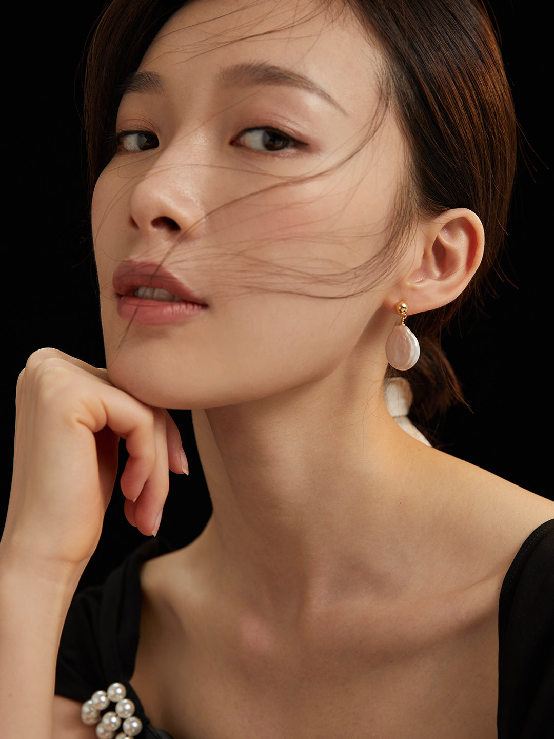 The Lumière Coin Pearl Drop Earrings | S925 Sterling Silver