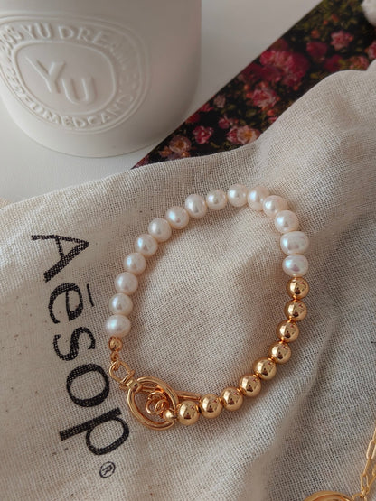 Freshwater pearl bracelet