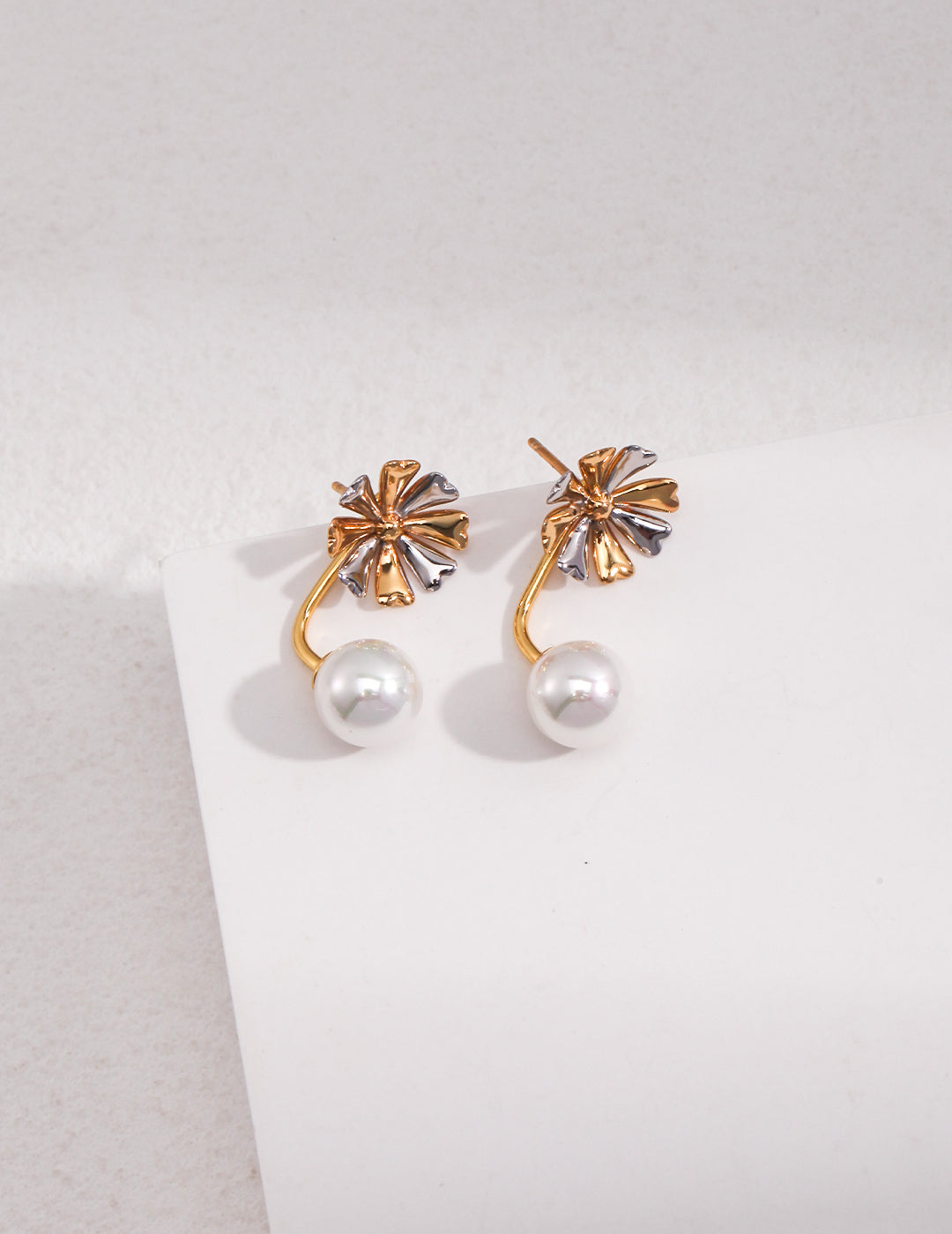 The Fleuriste Two-Tone Floral Pearl Jacket Earrings | S925 Sterling Silver