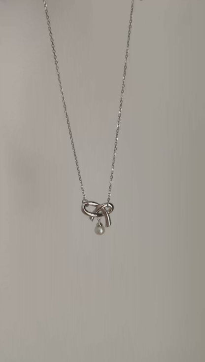 The Noeud Pearl Pendant Necklace | S925 Sterling Silver